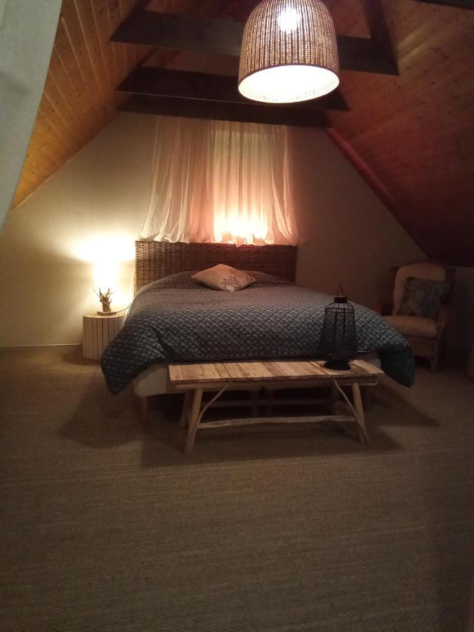 Ty Madelez, Chambres De Charme, Gites Et Spa La Roche-Derrien Exterior foto