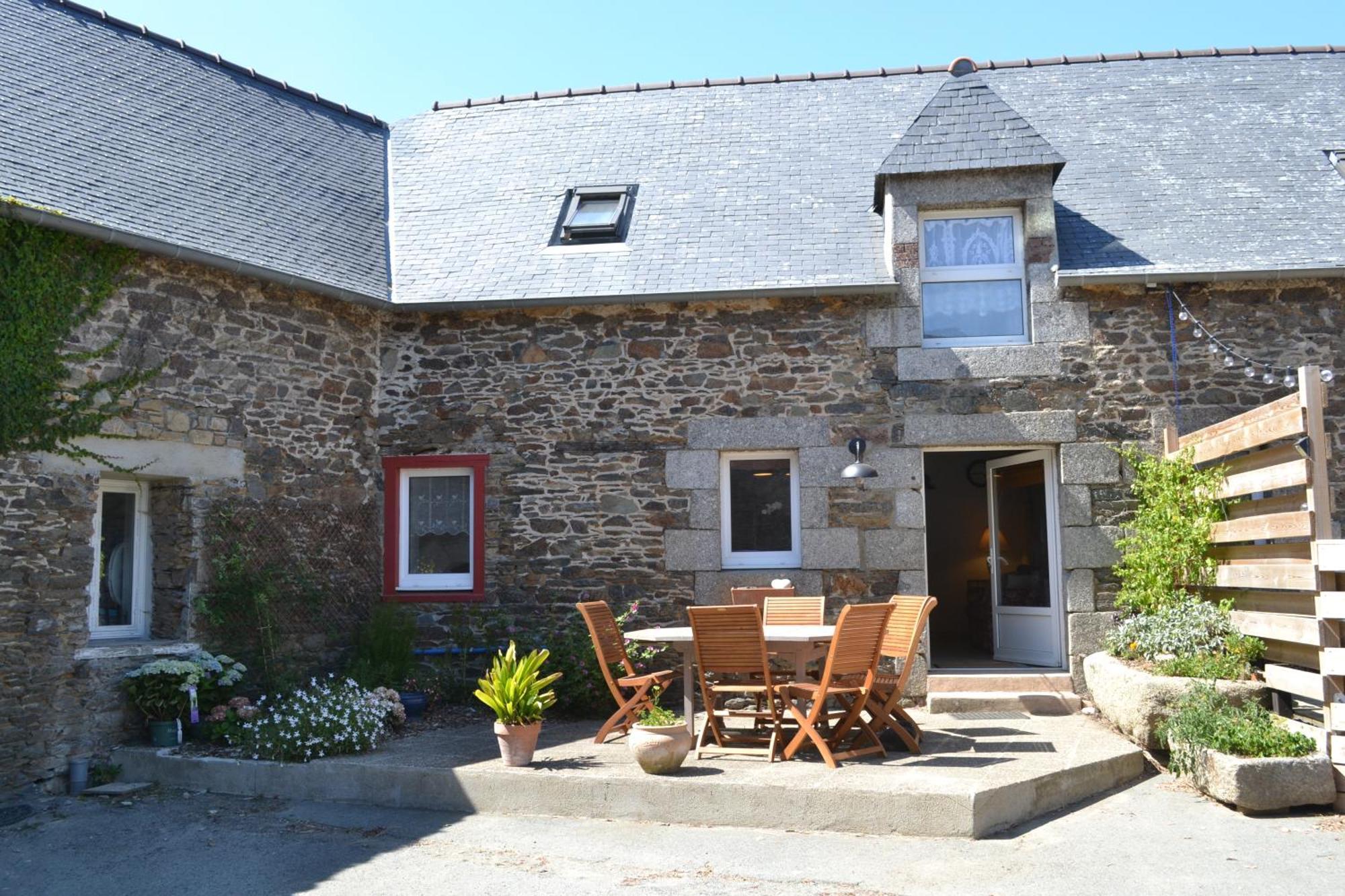 Ty Madelez, Chambres De Charme, Gites Et Spa La Roche-Derrien Exterior foto